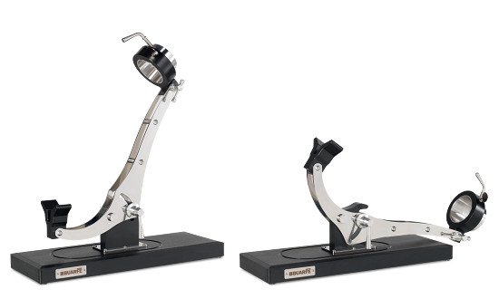 Soporte jamonero Buarfe Elite Inox en las posiciones totalmente vertical y horizontal